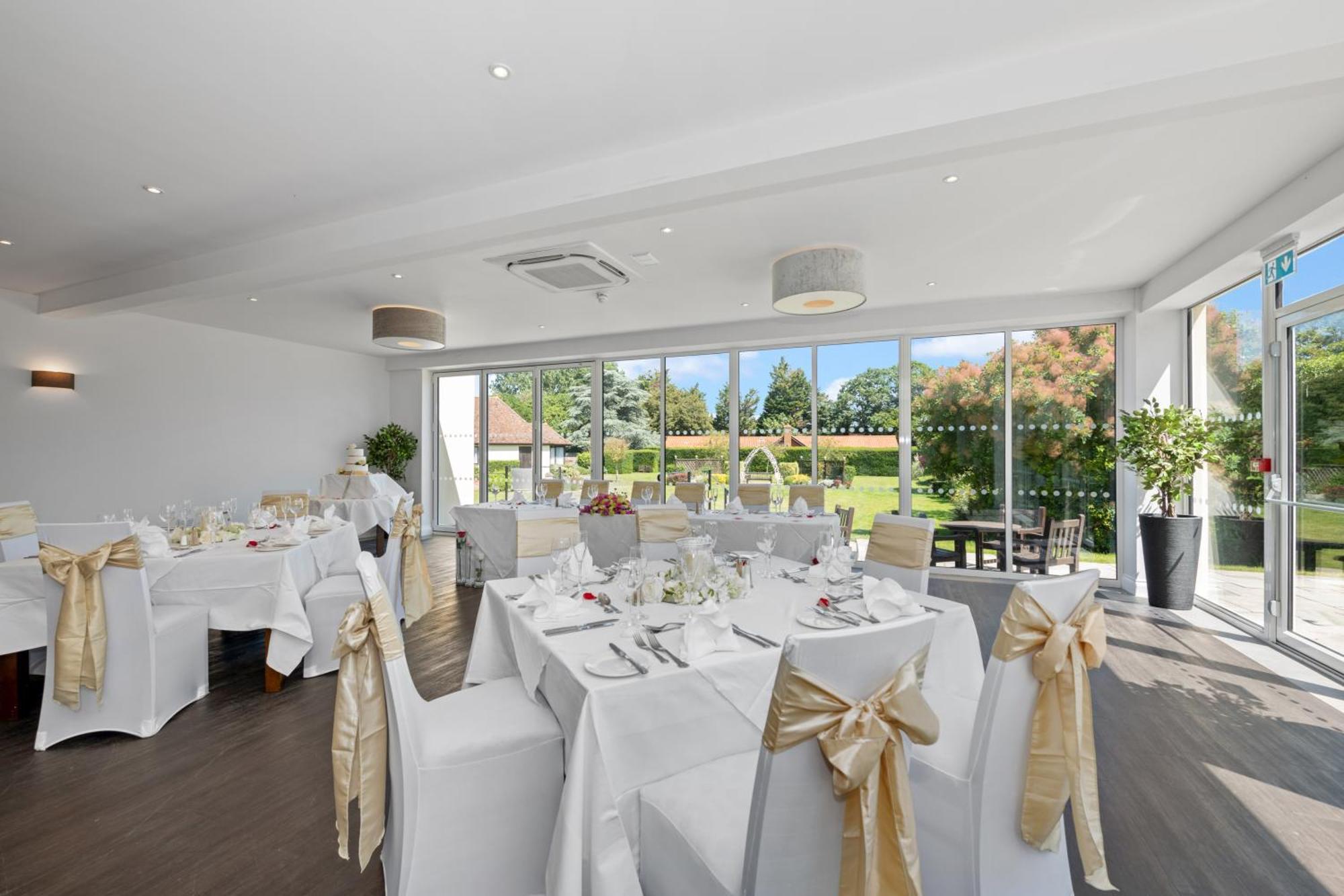Best Western Priory Hotel Bury St. Edmunds Exterior photo